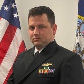 LT Kyle Leonard